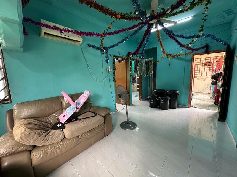 Flat for Sale at Flat Taman Perling - Paggie Tee - Living Room - PropertyGuru.com.my