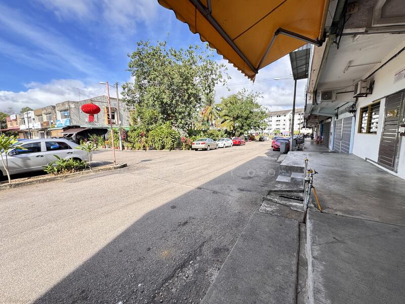 Shop for Rent in Taman Daya (Johor Bahru) - Wendy Too - Exterior - PropertyGuru.com.my