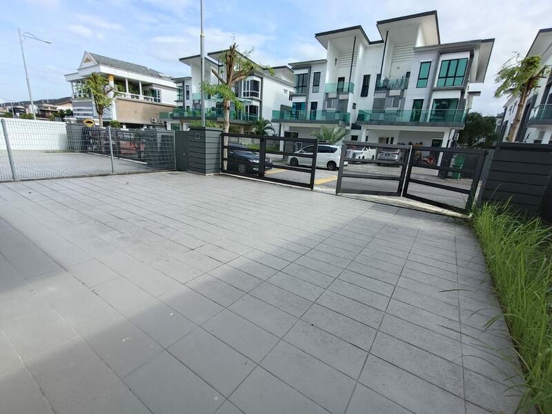 Semi-Detached House for Sale in Kajang (Selangor) - Ann . - Exterior - PropertyGuru.com.my