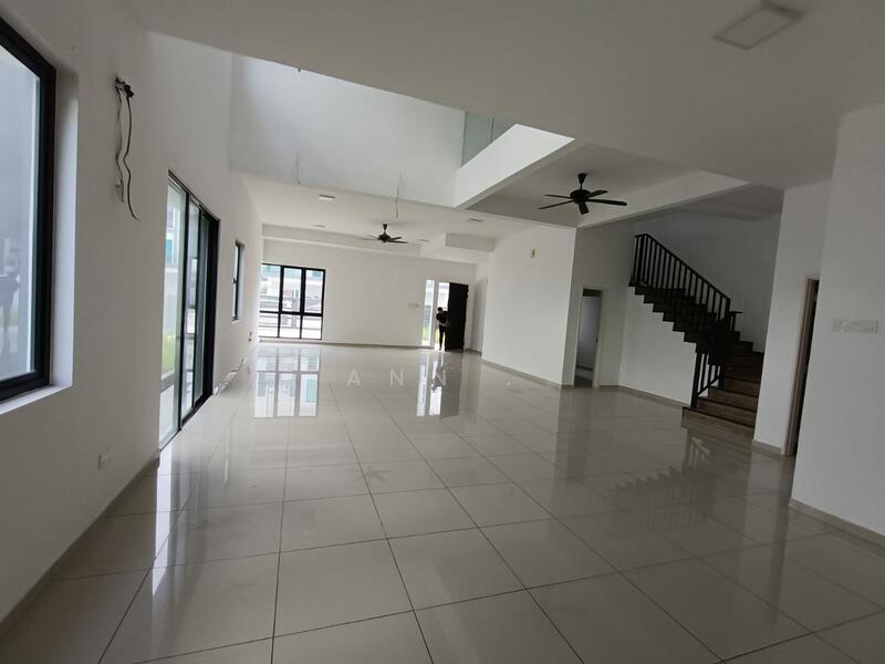 Semi-Detached House for Sale in Kajang (Selangor) - Ann . - Living Room - PropertyGuru.com.my
