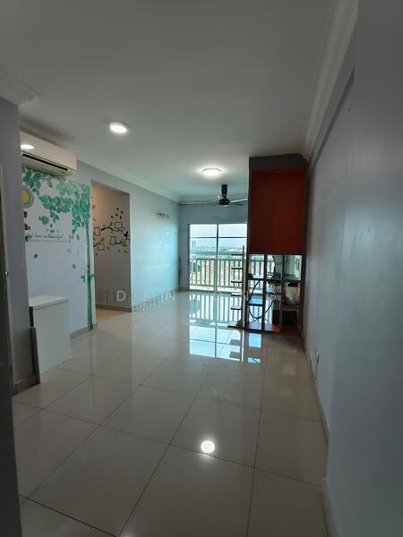 Hijauan Puteri Condominium untuk Untuk Dijual - RM 450,000, Feb 2026 - Living Room - PropertyGuru.com.my