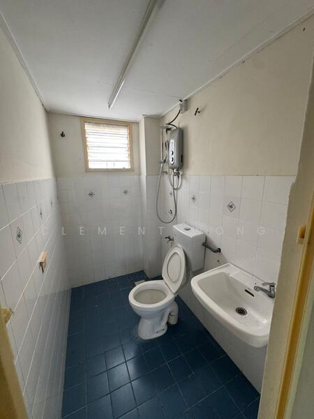 Apartment for Sale at Las Palmas (Rumbia) - Clement Wong - Bathroom - PropertyGuru.com.my