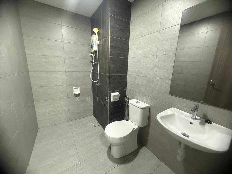 Service Residence for Rent at The New Duo @ Edumetro - Kris Kim - Bathroom - PropertyGuru.com.my