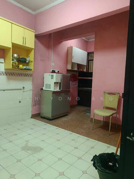 Apartment for Sale at Villa Krystal Apartment - Han Yong Ang - Kitchen - PropertyGuru.com.my