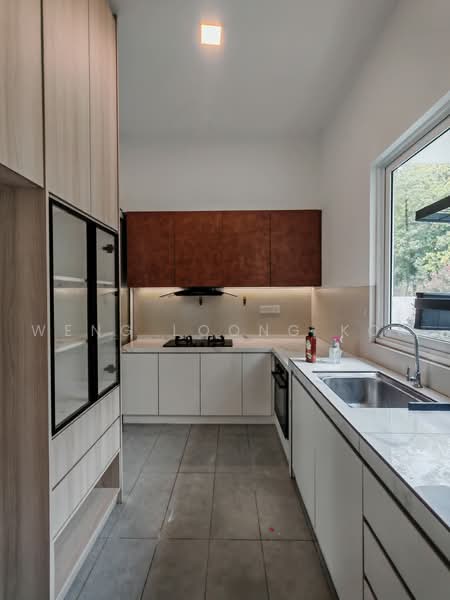 Bungalow for Rent in Sunway Damansara (Kota Damansara) - Weng Loong Kok - Kitchen - PropertyGuru.com.my