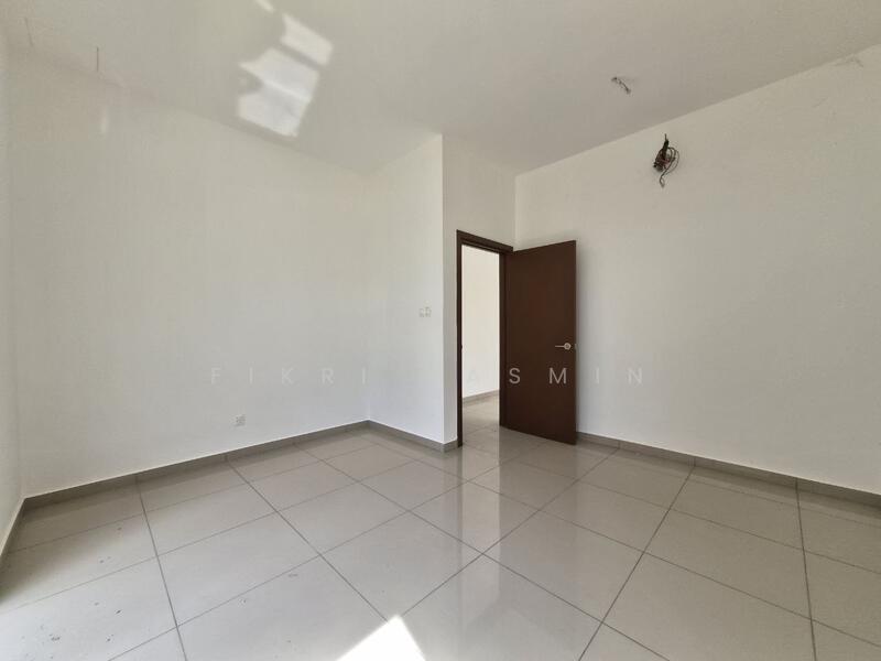 2-storey Terraced House for Sale in Setia Safiro (Cyberjaya) - Fikri Yasmin - Interior - PropertyGuru.com.my