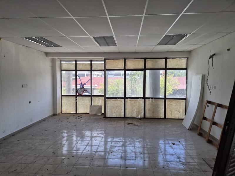 Inderawasih Taman kikik Seberang Prai Shoplot untuk Untuk Disewa - RM 1,200 /bulan, Feb 2026 - Interior - PropertyGuru.com.my