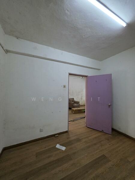 Shop / Office for Sale in Ampang (Kuala Lumpur) - Weng Khit - Interior - PropertyGuru.com.my
