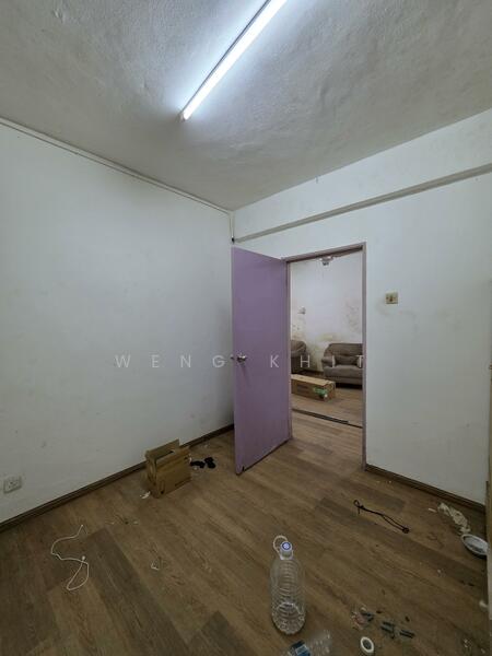 Shop / Office for Sale in Ampang (Kuala Lumpur) - Weng Khit - Interior - PropertyGuru.com.my