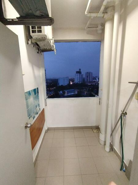 Service Residence for Sale at Seasons Amara Larkin - Ee Fong Toh - Balcony - PropertyGuru.com.my