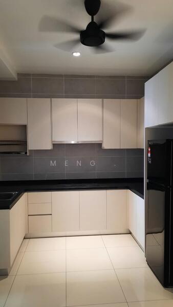 Service Residence for Sale at TriTower Residence @ Johor Bahru Sentral - Meng . - Kitchen - PropertyGuru.com.my