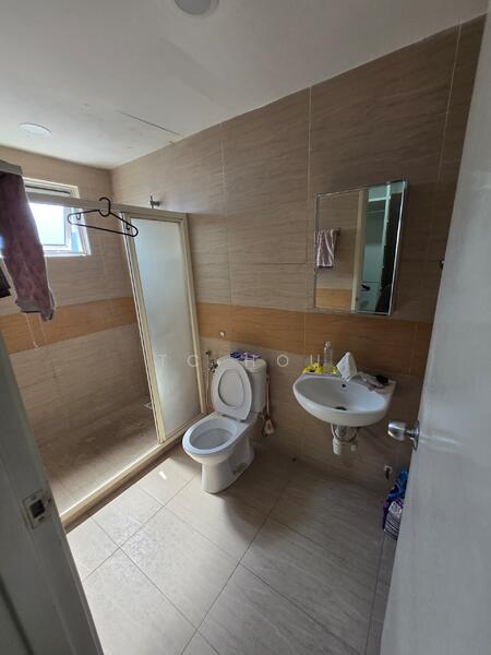 Condominium for Sale at Dynasty Garden Condominium - TC Hou - Bathroom - PropertyGuru.com.my