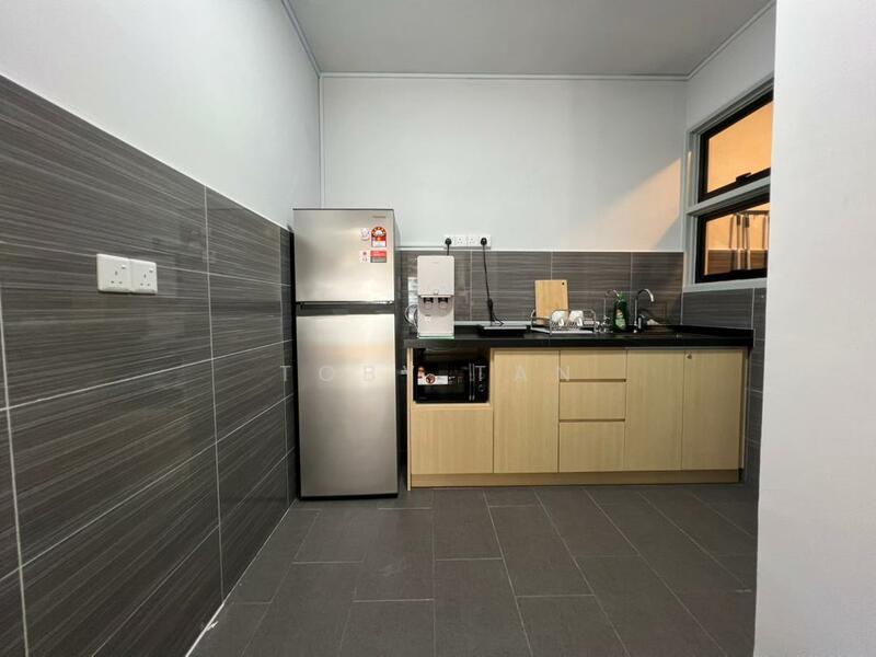Condominium for Rent at Admiral Residences - Toby Tan - Kitchen - PropertyGuru.com.my