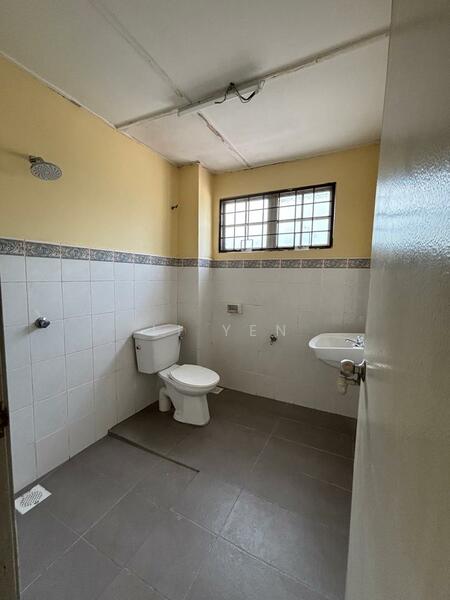2-storey Terraced House for Sale in Kajang (Selangor) - Li Yen - Bathroom - PropertyGuru.com.my