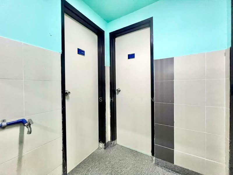 Shop for Rent in Bandar Baru Bangi (Selangor) - Nurashekin . - Corridor - PropertyGuru.com.my