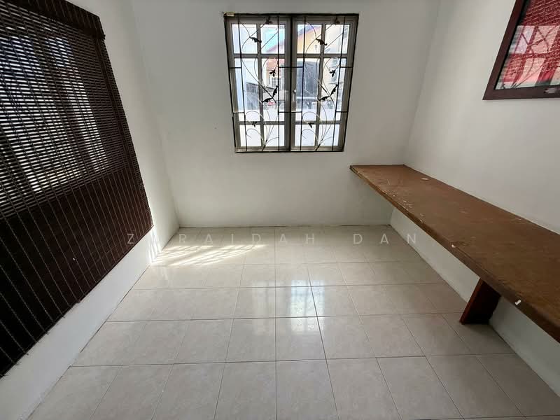 Semi-Detached House for Rent in Bandar Bukit Mahkota (Bangi) - Zuraidah Dan - Study Room - PropertyGuru.com.my