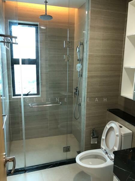 Condominium for Sale at Bay 21 - Celine Teah - Bathroom - PropertyGuru.com.my
