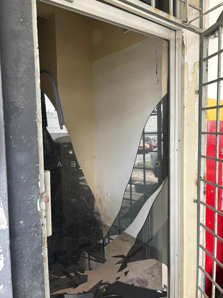 Shop / Office for Rent in Seksyen 13 (Shah Alam) - Abby Woo - Exterior - PropertyGuru.com.my