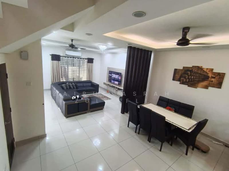 2-storey Terraced House for Sale in Bangi (Selangor) - Zairul Asrah Zulkefli - Living Room - PropertyGuru.com.my
