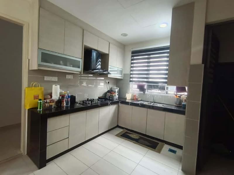 2-storey Terraced House for Sale in Bangi (Selangor) - Zairul Asrah Zulkefli - Kitchen - PropertyGuru.com.my