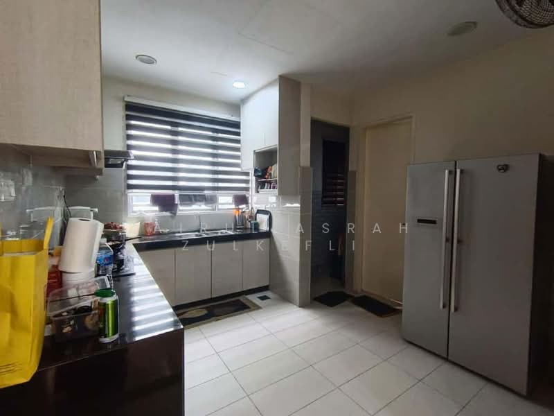 2-storey Terraced House for Sale in Bangi (Selangor) - Zairul Asrah Zulkefli - Kitchen - PropertyGuru.com.my