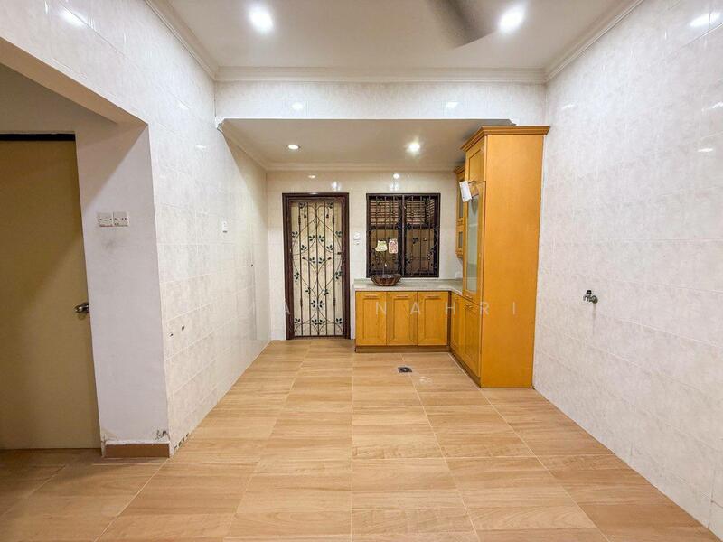 Presint 16 untuk Untuk Dijual - RM 1,290,000, Mac 2026 - Kitchen - PropertyGuru.com.my