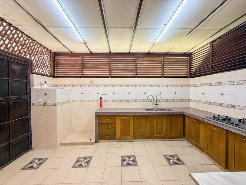 Presint 16 untuk Untuk Dijual - RM 1,290,000, Mac 2026 - Kitchen - PropertyGuru.com.my