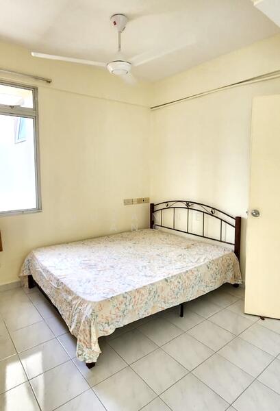 Condominium for Rent at Azuria Condominium - Suzanne Ang - Bedroom - PropertyGuru.com.my