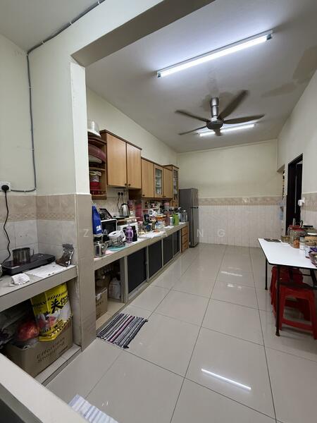 2-storey Terraced House for Sale in Teluk Pulai (Klang) - Zaena Ng - Kitchen - PropertyGuru.com.my