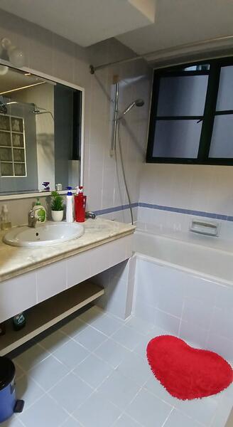 Condominium for Rent at The Straits View Condominium - Jason Lim - Bathroom - PropertyGuru.com.my