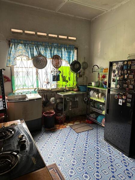 Jalan Bacang 12 untuk Untuk Dijual - RM 400,000, Feb 2026 - Kitchen - PropertyGuru.com.my