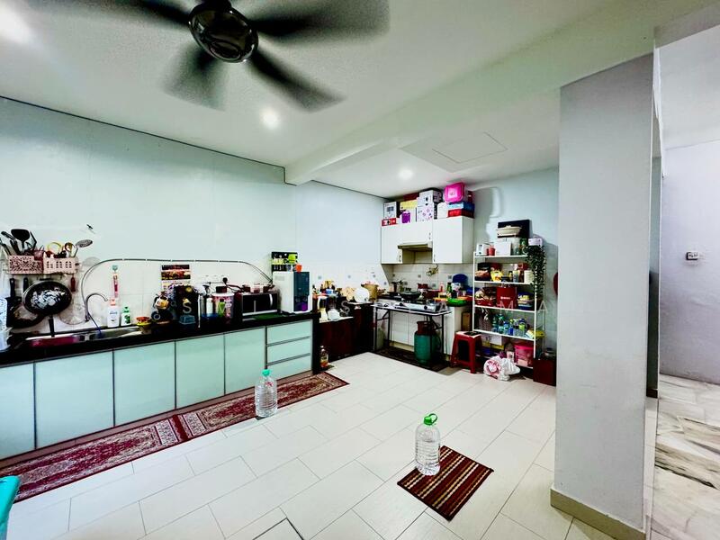 2-storey Terraced House for Sale in Usj 1 (Subang Jaya) - Yasmin Sulaiman - Kitchen - PropertyGuru.com.my