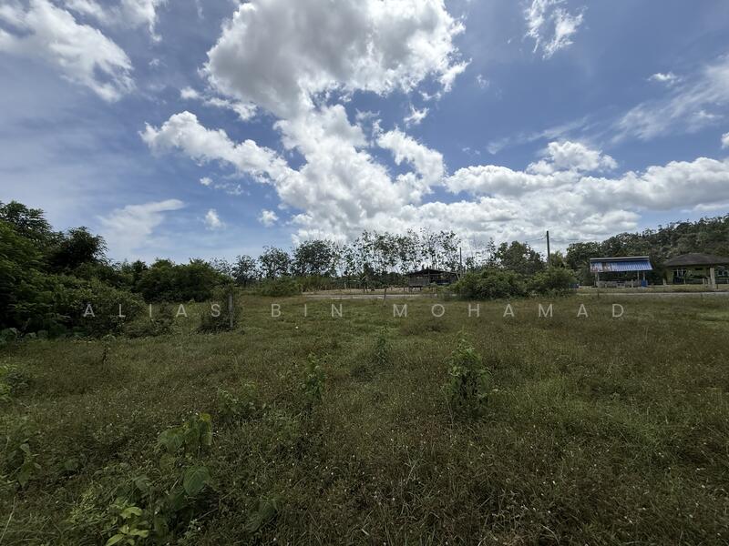 Residential Land for Sale in Kuala Dungun (Terengganu) - Alias Bin Mohamad - Exterior - PropertyGuru.com.my