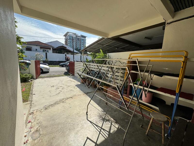 1-storey Terraced House for Sale in Petaling Jaya (Selangor) - JUMIDAH (JUE) - Exterior - PropertyGuru.com.my