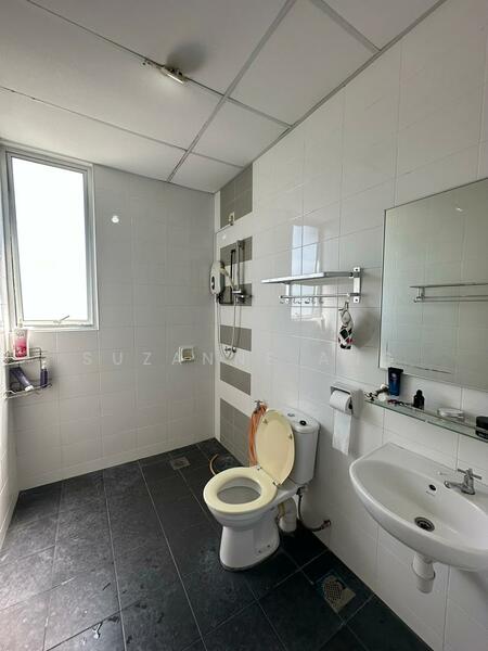Boulevard Condominium (BLVD) untuk Untuk Disewa - RM 1,900 /bulan, Feb 2026 - Bathroom - PropertyGuru.com.my
