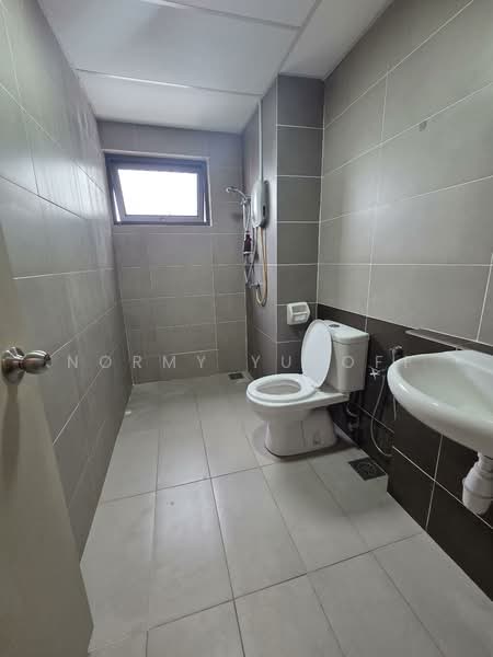 Service Residence for Sale at Suria Residence - Normy Yusoff - Bathroom - PropertyGuru.com.my