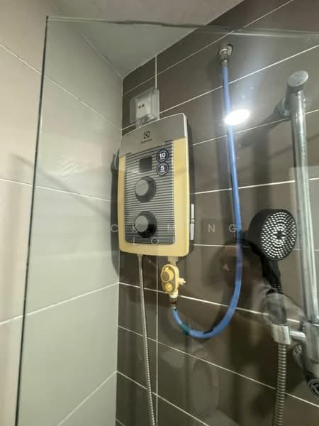 Condominium for Rent at Paraiso Residence @ The Earth - Teck Meng Lok - Bathroom - PropertyGuru.com.my