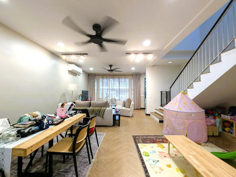 2-storey Terraced House for Sale in Elmina (Shah Alam) - Nazerene Kurung - Living Room - PropertyGuru.com.my