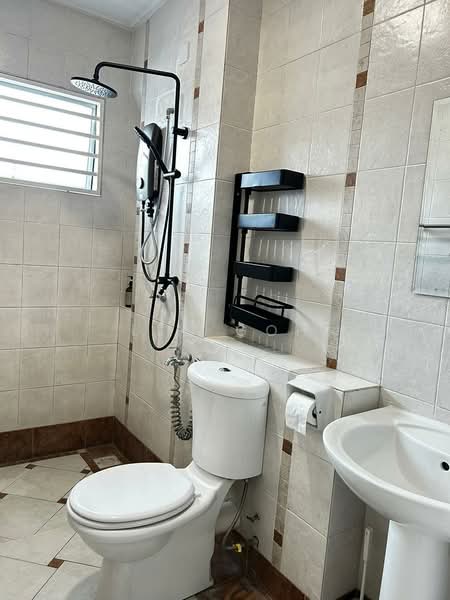 Zebrina s2 untuk Untuk Disewa - RM 2,300 /bulan, Feb 2026 - Bathroom - PropertyGuru.com.my