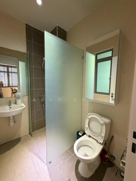 3-storey Terraced House for Sale in Cyberjaya (Selangor) - Najah Kadir - Bathroom - PropertyGuru.com.my