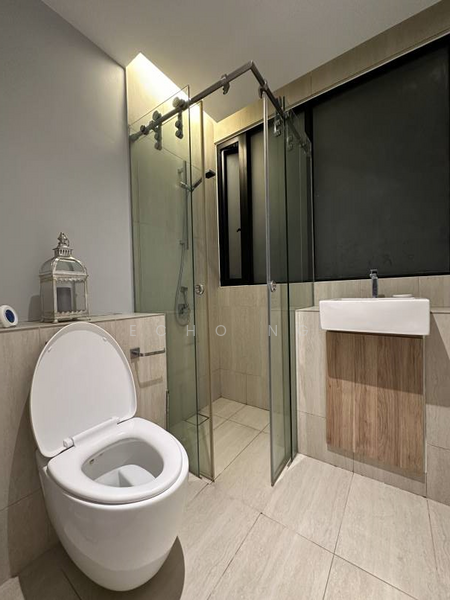 Service Residence for Sale at Lumi Tropicana - Echo Ng - Bathroom - PropertyGuru.com.my