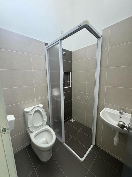 2-storey Terraced House for Rent in Skudai (Johor) - Finn Aw - Bathroom - PropertyGuru.com.my