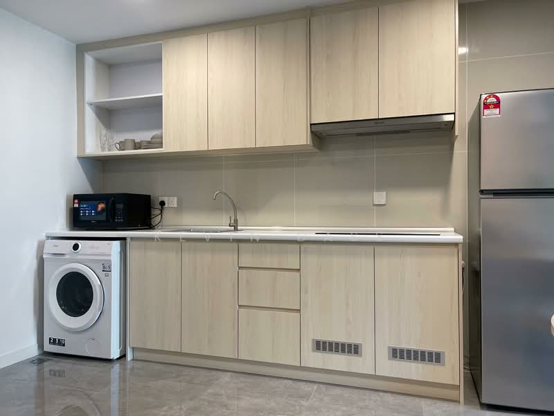 Service Residence for Rent at Ooak Serviced Apartments @ Kiara 163 - Kevin Dass - Kitchen - PropertyGuru.com.my