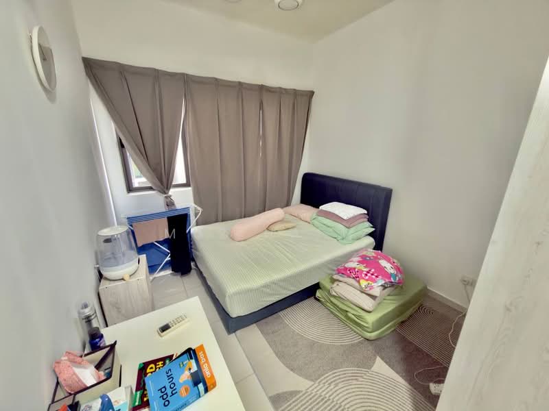 Service Residence for Sale at Seasons Garden Residences - Muz Hafiz - Bedroom - PropertyGuru.com.my