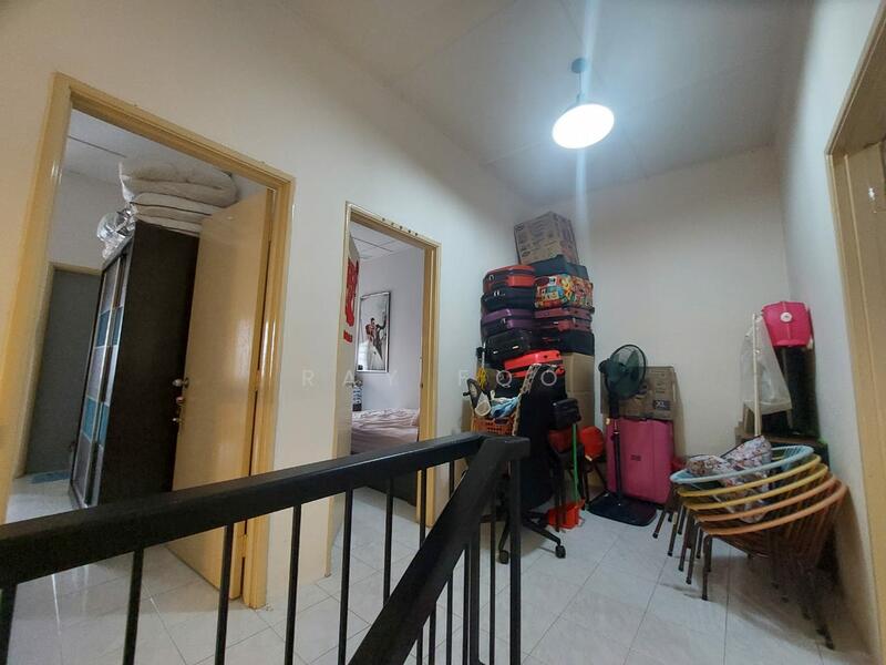 2-storey Terraced House for Sale in Sungai Long (Bandar Sungai Long) - Ray Foo - Corridor - PropertyGuru.com.my