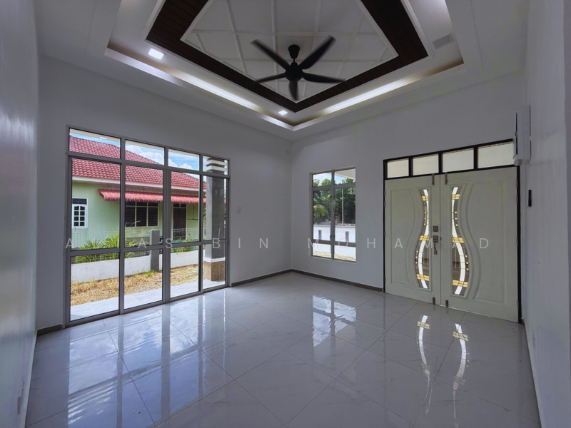 2 Unit Rumah Semi-D Setingkat di Kg. Alur Tuman, Marang, Terengganu berdekatan Pantai Kelulut untuk Untuk Dijual - RM 397,000, Mac 2026 - Living Room - PropertyGuru.com.my