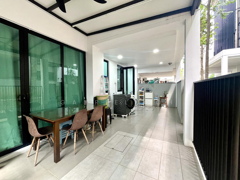 3-storey Terraced House for Sale in Duta Villa (Setia Alam) - GABRIEL GOH - Dining Room - PropertyGuru.com.my