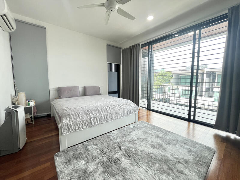3-storey Terraced House for Sale in Duta Villa (Setia Alam) - GABRIEL GOH - Bedroom - PropertyGuru.com.my