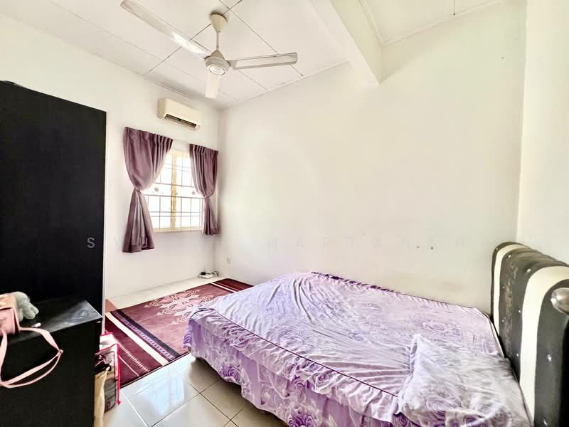 2-storey Terraced House for Sale in Jenjarom (Selangor) - Syukor Hartanah - Bedroom - PropertyGuru.com.my