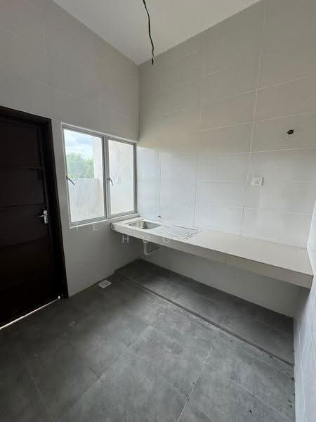 Rumah Teres 1-Tingkat untuk Dijual di Taman Lapangan Harmoni (Ipoh) - Oscar Teoh - Kitchen - PropertyGuru.com.my